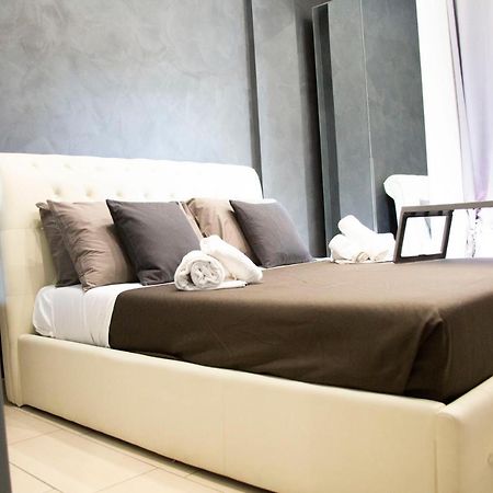 Blackhomeنابولي المظهر الخارجي الصورة